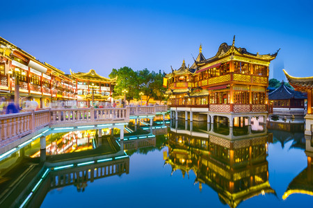 Shanghai, China view at the traditional Yuyuan Garden